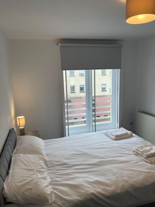 Modern 2 Bedroom City Apartment Glasgow Ngoại thất bức ảnh
