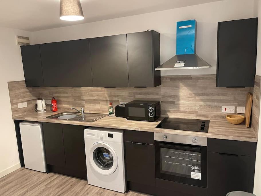 Modern 2 Bedroom City Apartment Glasgow Ngoại thất bức ảnh